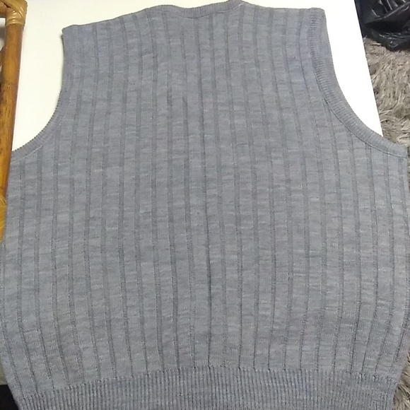 Comfort Knits sweater vest - Picture 3 of 3